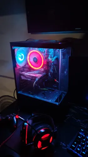 PC Gamer Ryzen 7 5700X + RTX 4060 8GB | Windows 11 Pro | RGB
