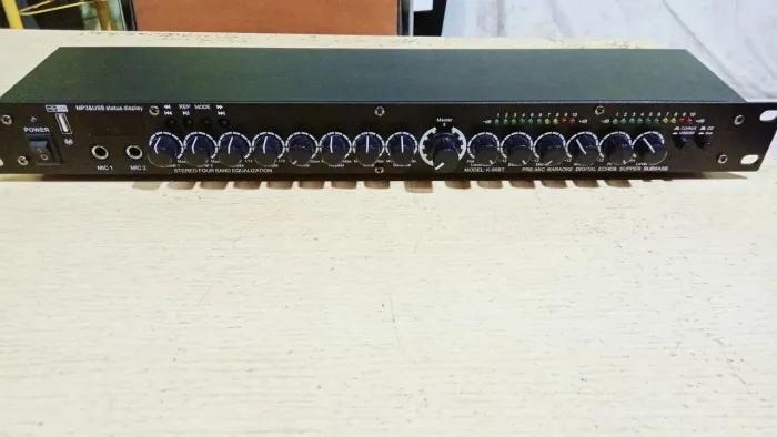 Processador de audio stereo subwoffer 
