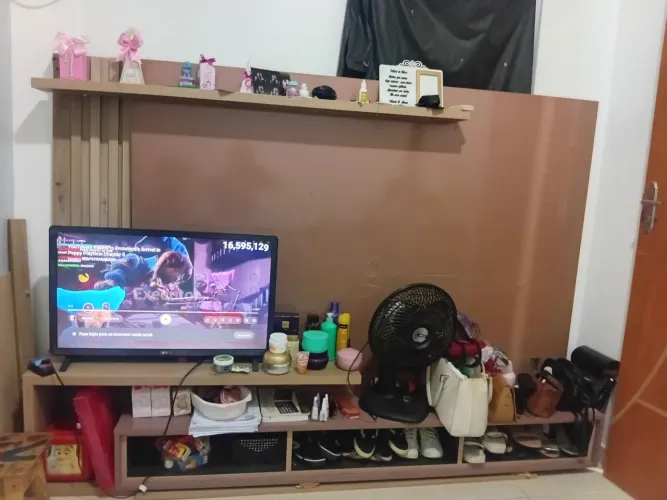 Vendo painel grande.