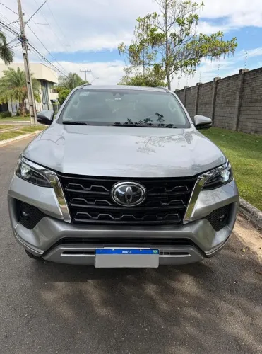 Toyota Hilux SW4 SRX 4X4 2.8 TDI 16V Dies. Aut. 2021