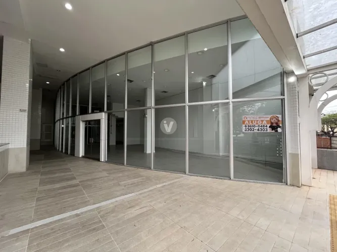 Excelente Loja com 4 vagas e 660m² para alugar e vender!