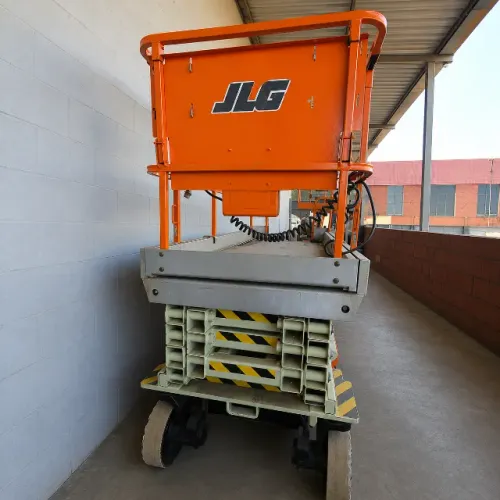 Plataforma Aérea Tesoura JLG 3246ES - Ano 2012