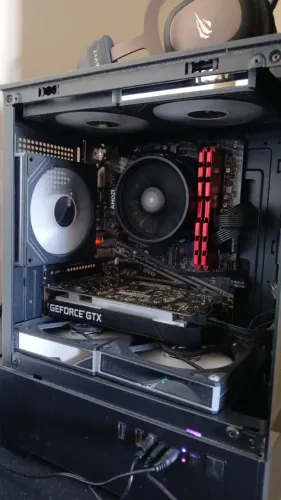 Vendo placa de vídeo Geforce GTX 1650