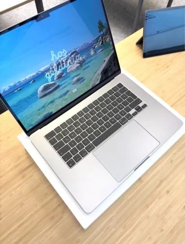 MacBook Air M2 tela 15.2