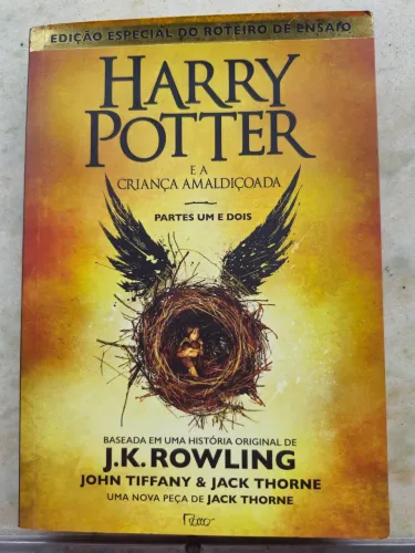 Harry Potter e a Criança amaldiçoada