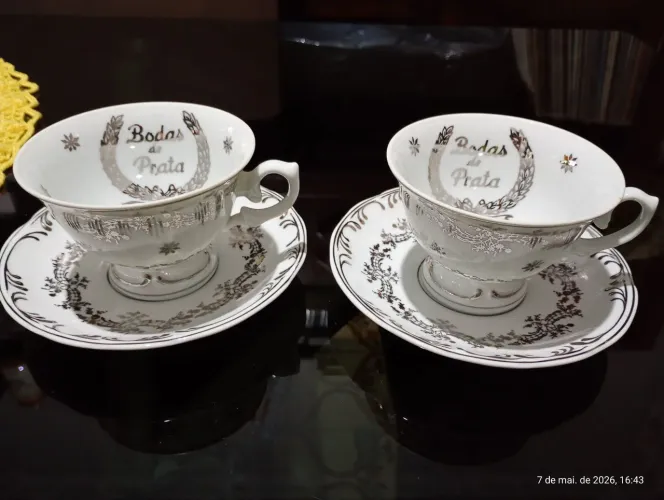 Par de xícaras Bodas de Prata 