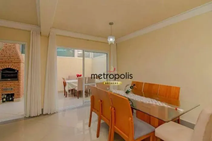 Casa com 4 dormitórios à venda, 132 m² por R$ 730.000,00 - Vila São Pedro - Santo André/SP