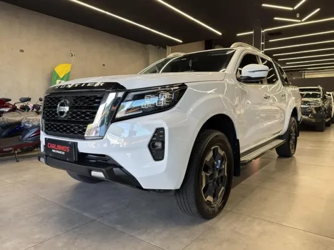 Nissan Frontier XE CD 4X4 2.3 Bi-TB Diesel Aut. 2023
