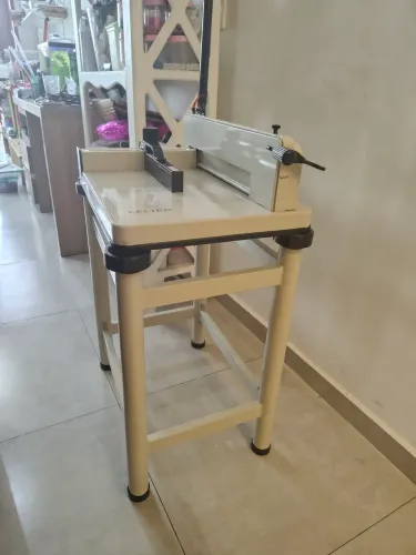 Guilhotina Kelter + mesa