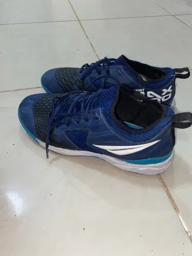 Chuteira de futsal MAX1000