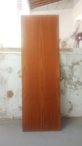 Vendo porta 2.10x0.70cm