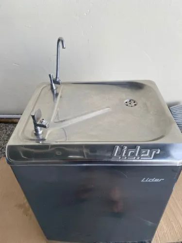 bebedouro lider de inox 220v