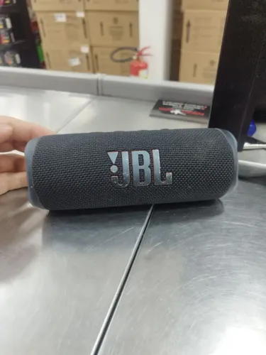 JBL Flip 6