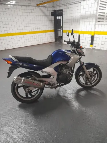 YAMAHA YS FAZER 250 cc REVISADA