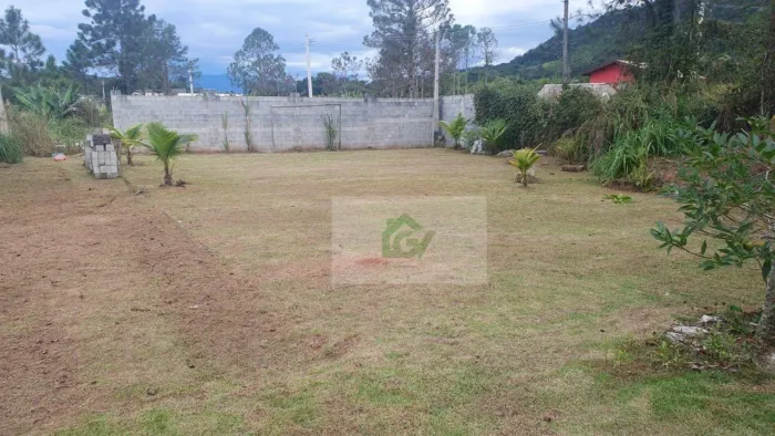 Terreno grande à venda, 486 m² por R$ 360.000 - Capricórnio II - Caraguatatuba/SP