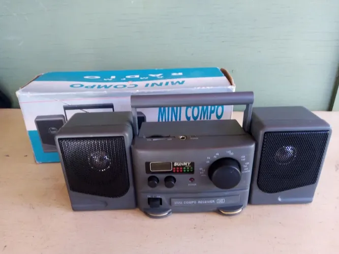 Mini rádio Portátil