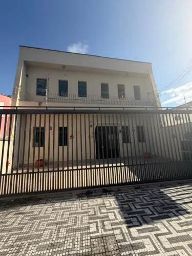 Sobrado para aluguel com 485 metros quadrados com 17 quartos em Centro - Santo André - SP