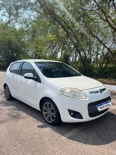Fiat Palio Attractive 1.0 EVO Fire Flex 8V 5P 2012