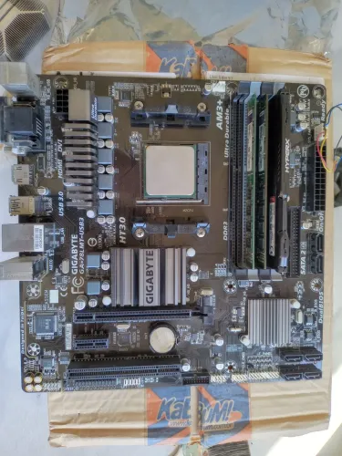 Kit placa mãe + processador + Memória RAM