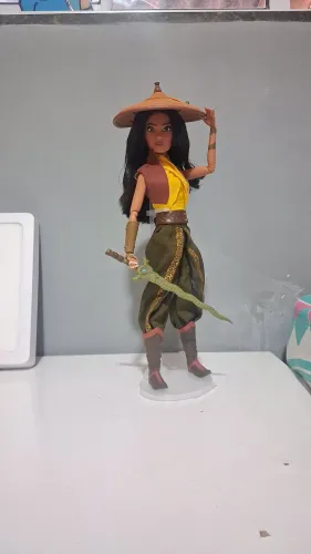 Boneca Raya e o último dragão 