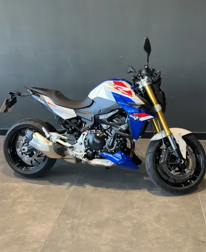 BMW F 900 R Sport Plus 2024 Branca - Estado de Zero (Abaixo da FIPE)