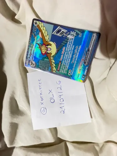 Carta Pokemon Pidgeot 225/197 NM