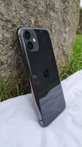 iPhone 11 64G Preto - Impecável