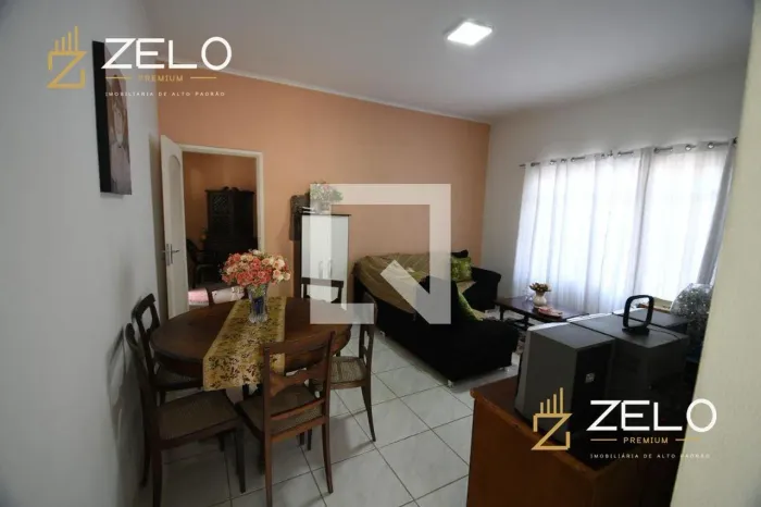 CASA RESIDENTIAL em Campinas - São Paulo, Cambuí