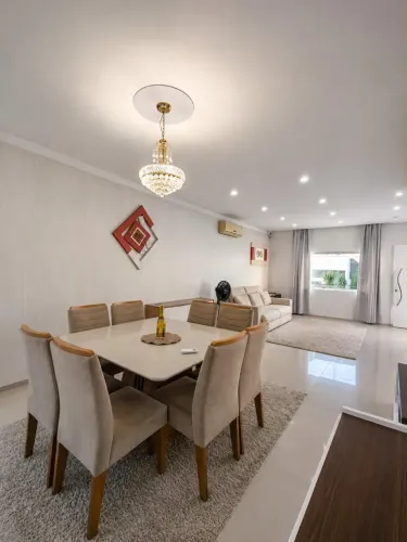 ALUGUEL CASA MOBILIADA CONDOMINIO FECHADO