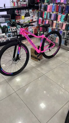 Bicicleta conservada em ótimo estado - pronta para uso