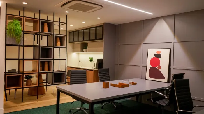 Sala Comercial - Euro Towers- Lozandes