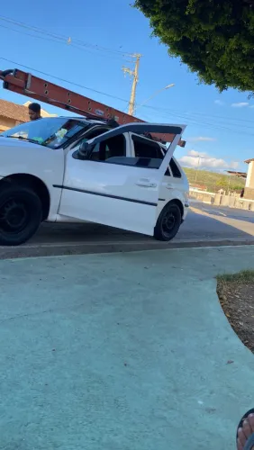 Volkswagen Gol Geração III City 1.0 MI 8V Gasolina Mec. 4P 2004