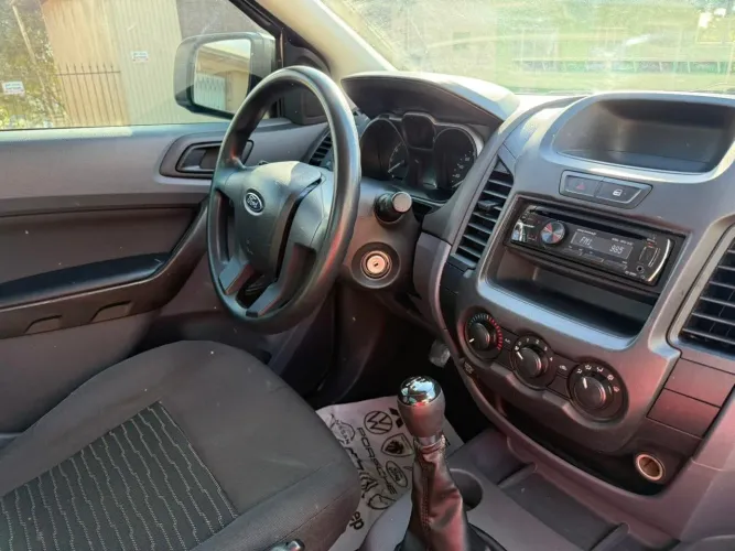 Ford Ranger XLS 2.5 16V 4X2 CS 2015