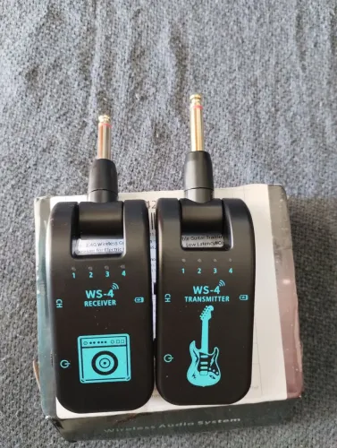 Transmissor sem fio (guitarra, violão e baixo)