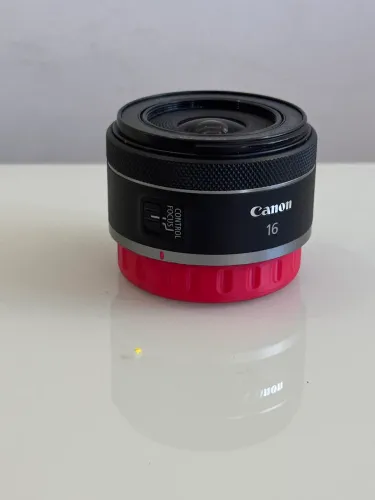 Canon 16mm RF 2.8