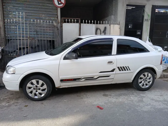 Chevrolet Astra 2.0/ CD/ GLS 2.0 MPFI 16V 3P 1999
