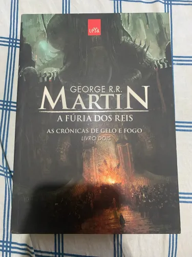 Livro Dois Game of Thrones A Guerra dos Tronos