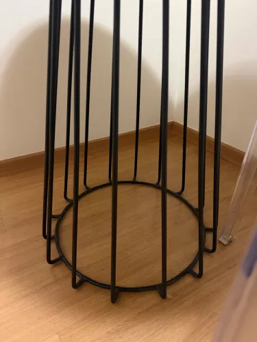 Mesa tampo Mdf com base em aço ( SEM CADEIRAS ) 