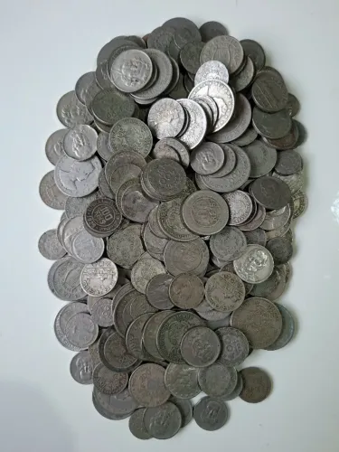 2 Kg de Moedas de réis, anos de 1901 a 1942
