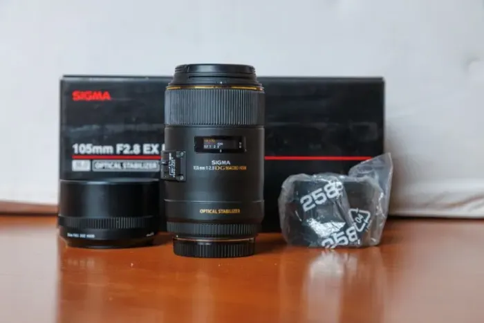Lente Sigma 105mm f/2.8 DG MACRO HSM (Canon Mount, excelente para macro, perfeita)