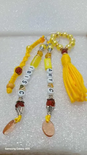 Pulseira e chaveiro de macrame