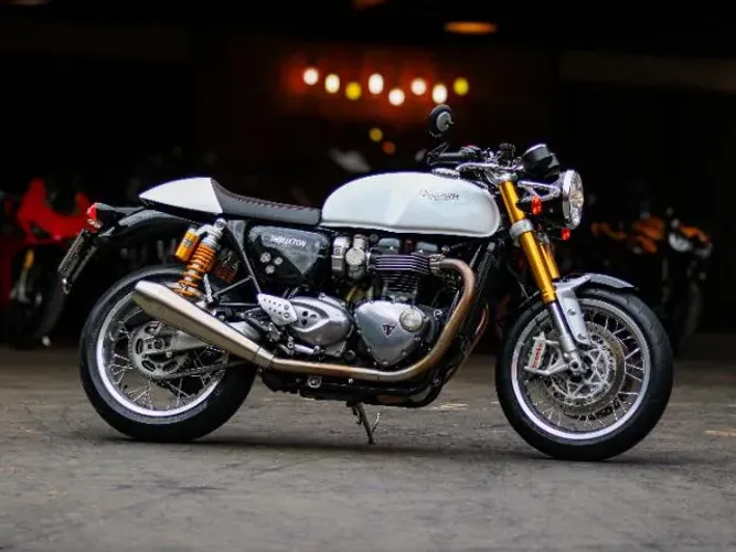 TRIUMPH THRUXTON R 1200cc 1200 cc