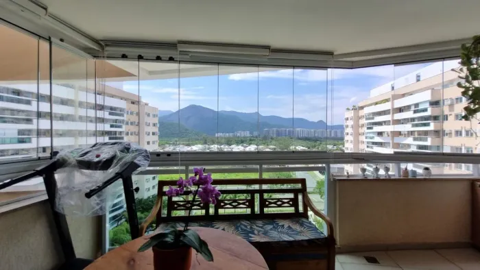 Apartamento para Venda em Rio de Janeiro, Barra da Tijuca, 2 dormitórios, 1 suíte, 2 banhe