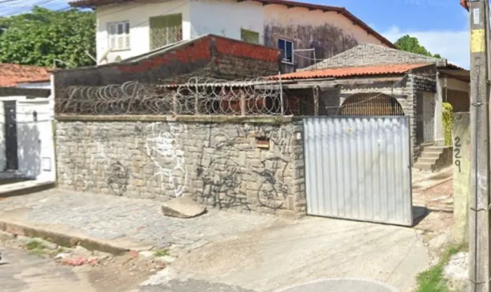 Terreno para Venda em Fortaleza, Olavo Oliveira, 1 banheiro