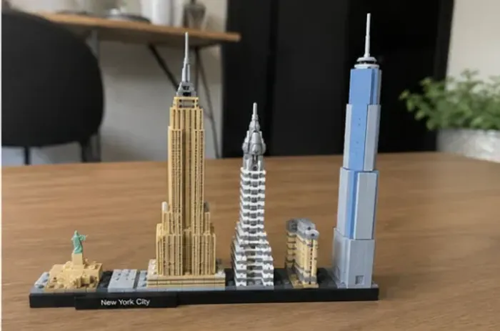 LEGO Skyline Nova York - Completo, com caixa e manual