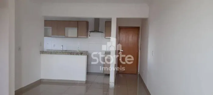 Apartamento com 2 dormitórios à venda, 61m² por R$ 450.000 - Santa Mônica - Uberlândia/MG