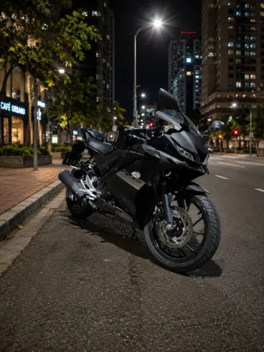 Yamaha YZF-R15 emplacada até 7/2027