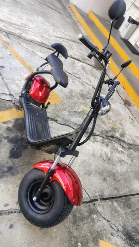 Scooter bike elétrica Agile 1000 watts. Perfeita.