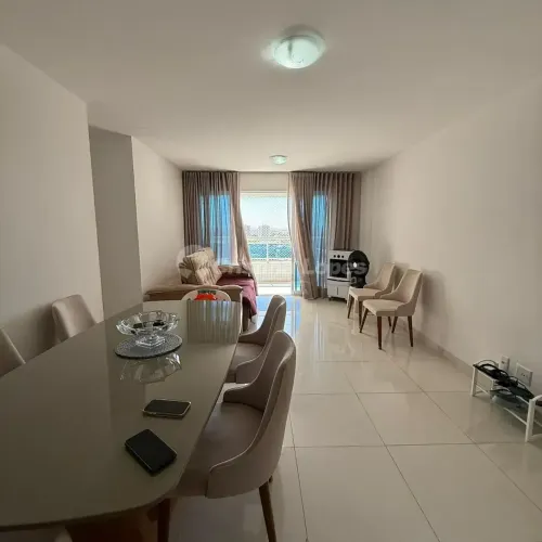 Imóvel para venda possui 106 metros quadrados com 3 quartos em Horto - Teresina - PI