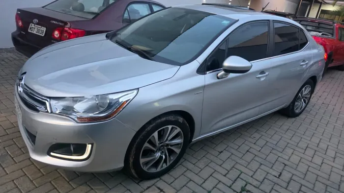 Citroen C4 Lounge Exclusive 1.6 Turbo Flex Aut. 2016